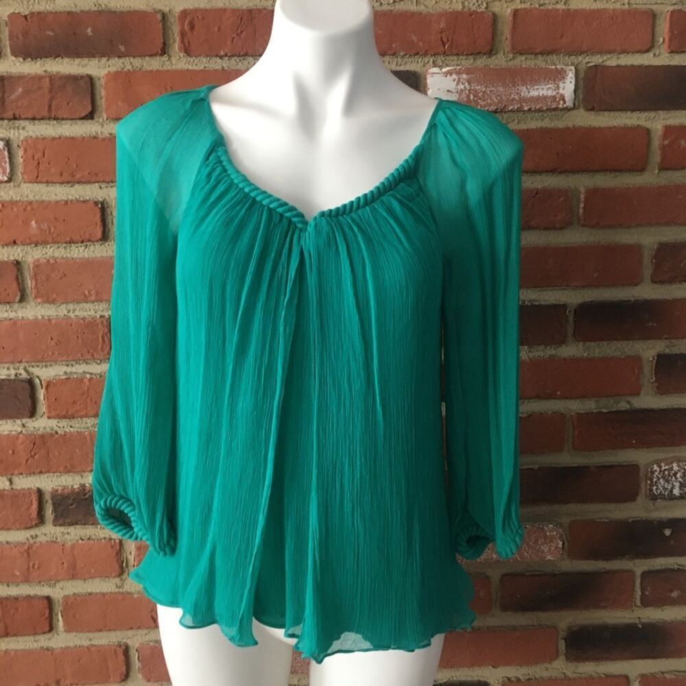 Diane Von Furstenberg Green Blouse sz S 3/4 length sleeve DVF Blouse